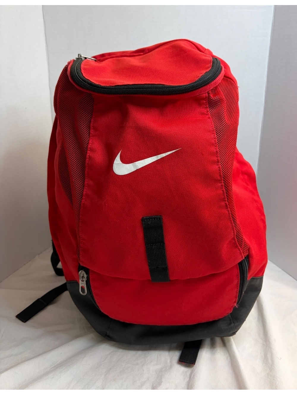 Nike Red Black Backpack Multi Compartment Padded Straps School Gym Travel Bag
